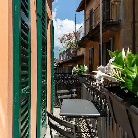 La Apartament *