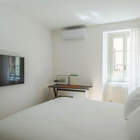 La Apartament *